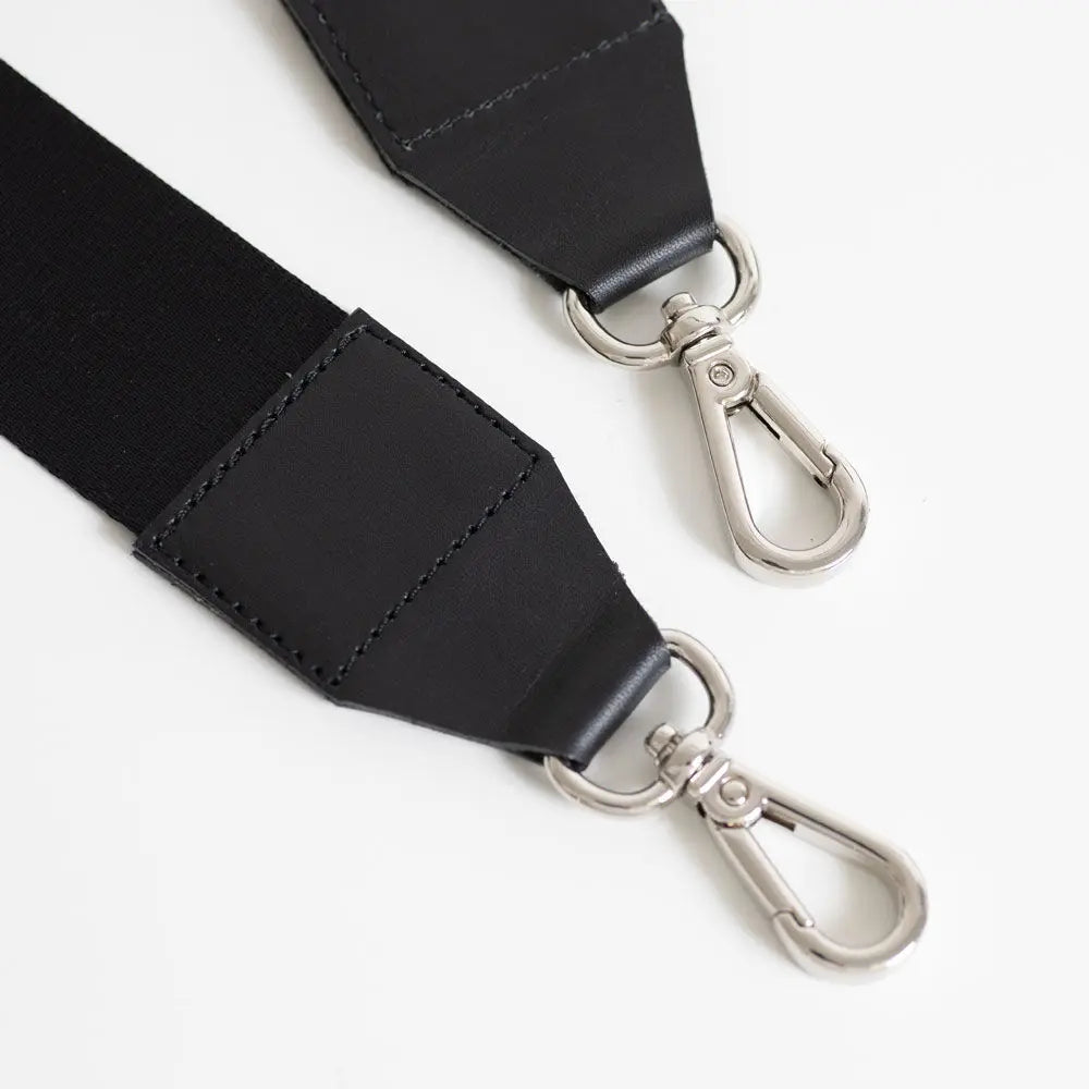 Pyramid Studs “WAY Square Tote【LB023-6】