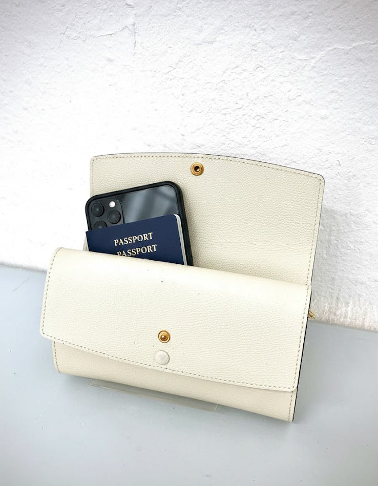 LUCE(ルーチェ)ショルダーロングウォレット